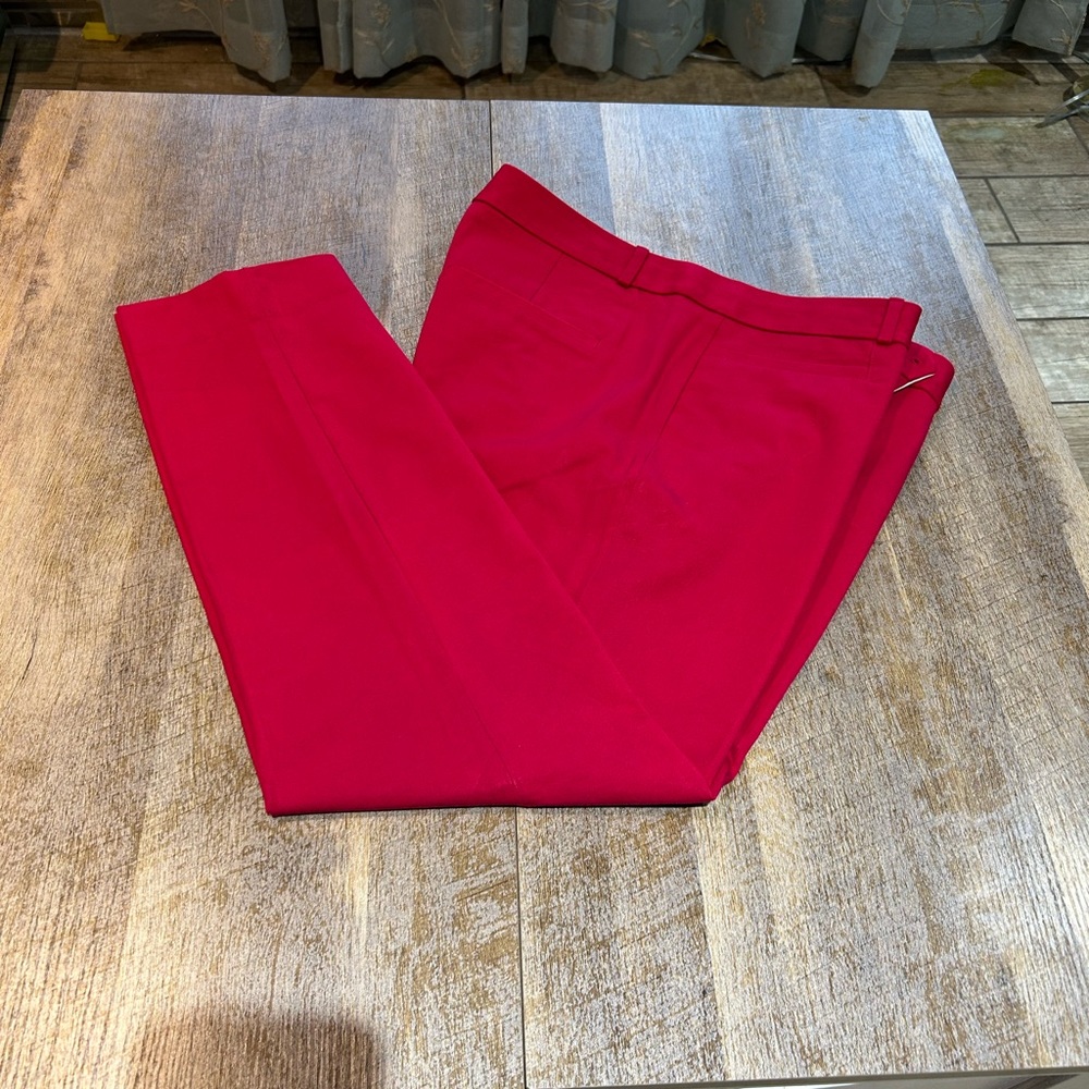 Red crop cargo pants size 10 gently used great condition
